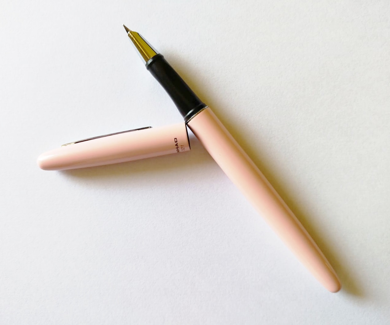Jinhao 321 Pink Fountain Pen