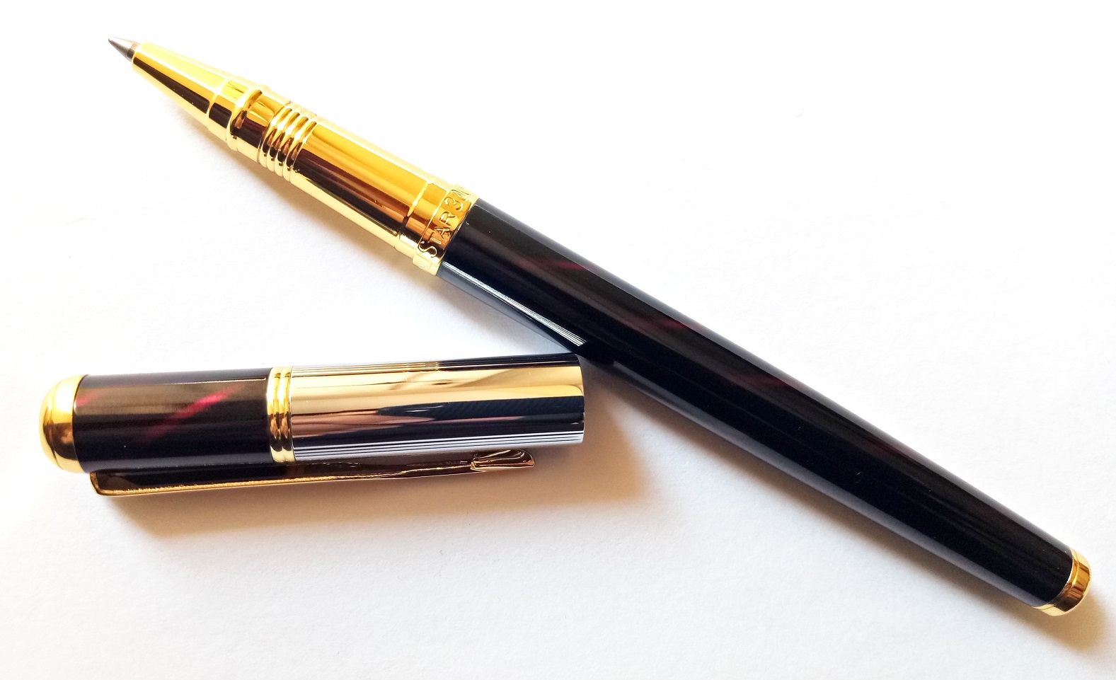 Sail Star 300 Deep Maroon Roller Ball pen