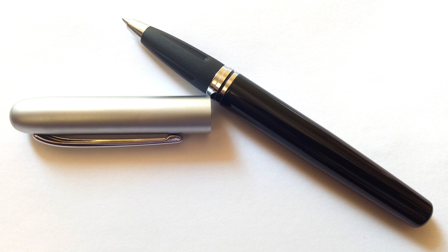 Domy 99X Black Roller Ball Pen