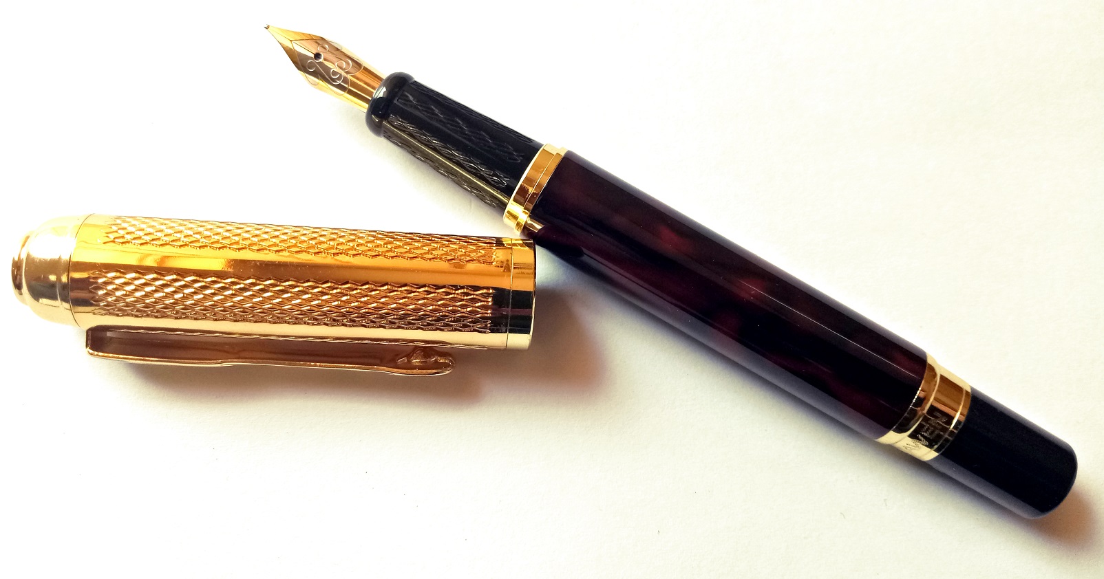 Dikawen 821-G Fountain pen | Indo Pluma Pens